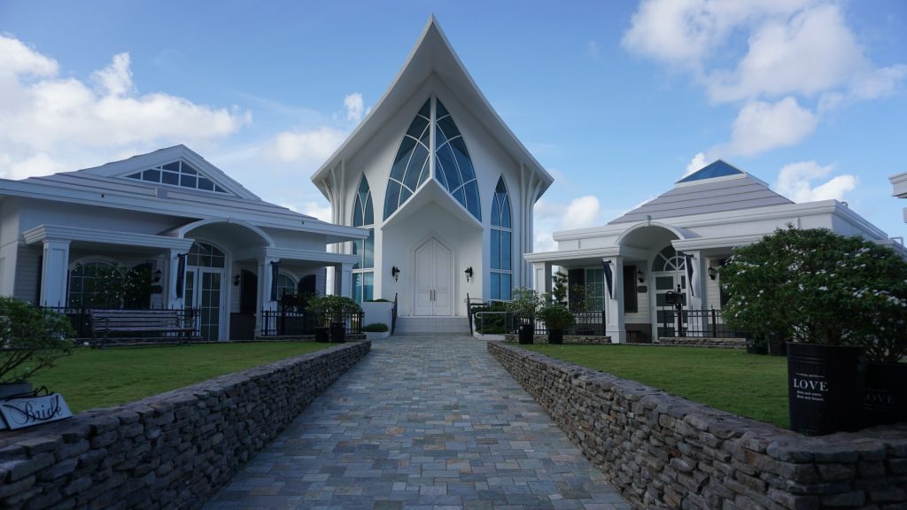 海外挙式 グアムの結婚式場アールイズウエディング